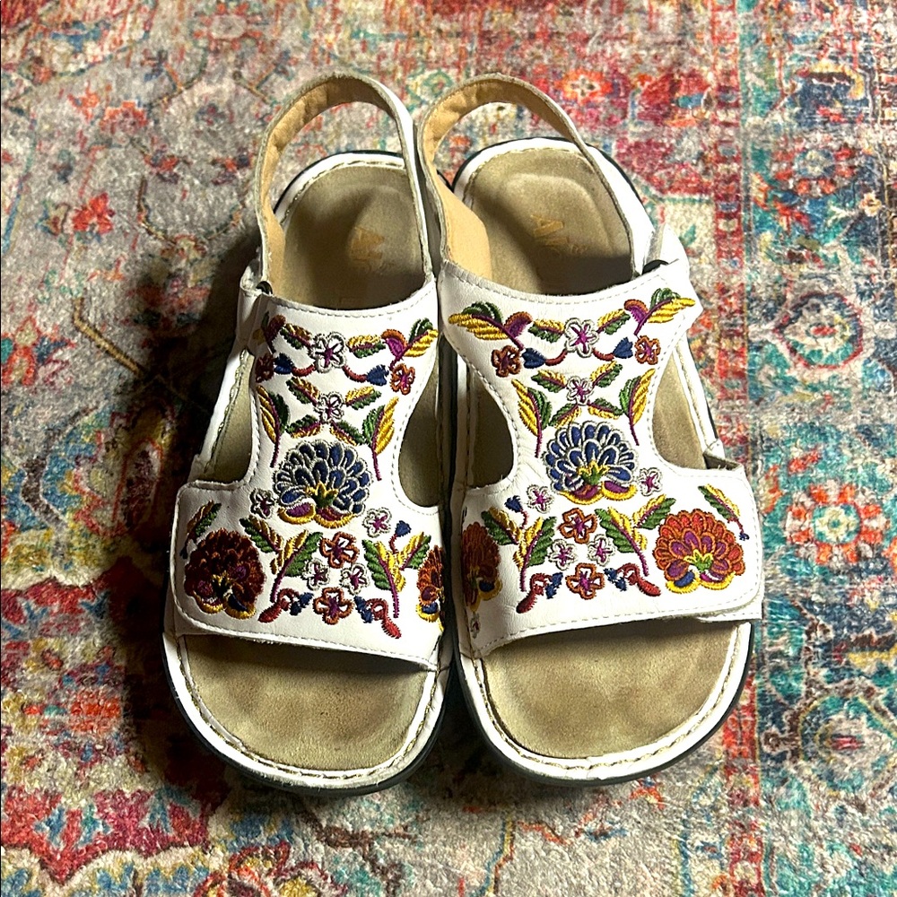 Alegrías Sandal size 8